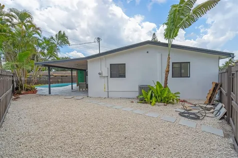 3732 SW 16th Street Fort Lauderdale FL 33312