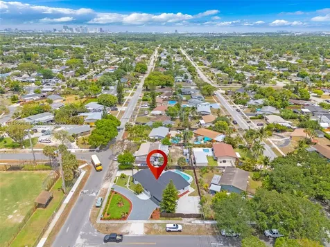 3732 SW 16th Street Fort Lauderdale FL 33312
