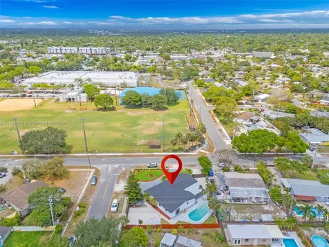3732 SW 16th Street Fort Lauderdale FL 33312