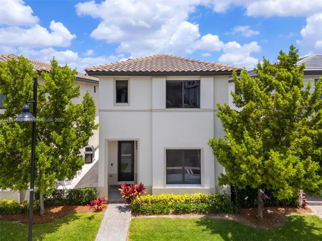 4445 NW 82nd Avenue Doral FL 33166