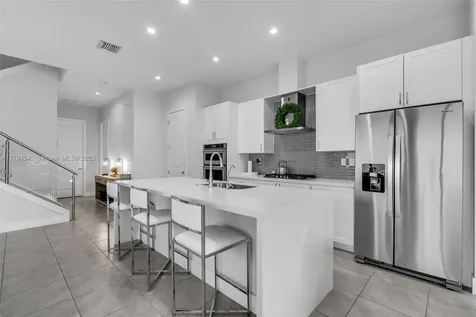 4445 NW 82nd Avenue Doral FL 33166