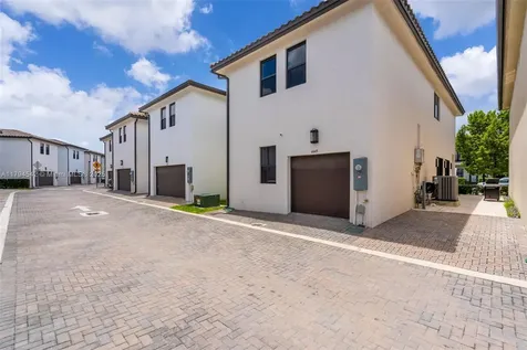 4445 NW 82nd Avenue Doral FL 33166