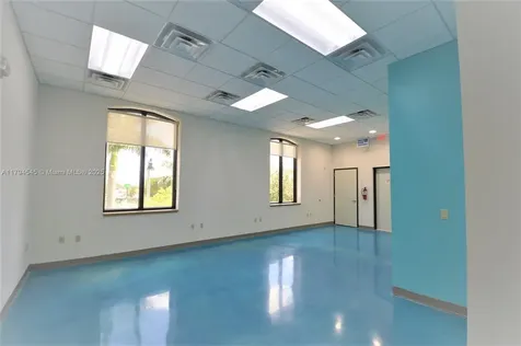 33004 S Dixie Highway Florida City FL 33034