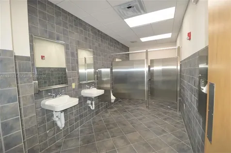 33004 S Dixie Highway Florida City FL 33034