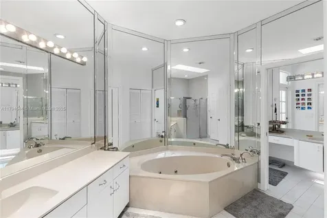 1041 NW 93rd Terrace Plantation FL 33322