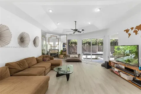 1041 NW 93rd Terrace Plantation FL 33322