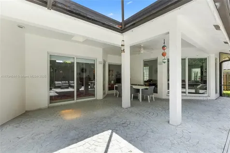 1041 NW 93rd Terrace Plantation FL 33322