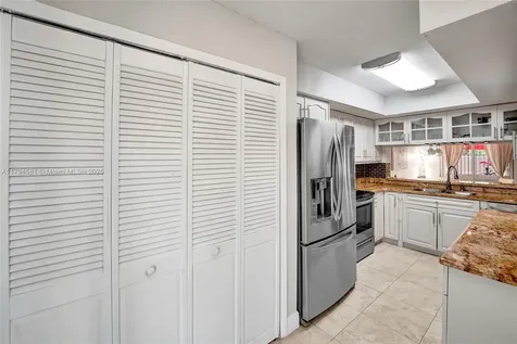7909 NW 7th Court Plantation FL 33324