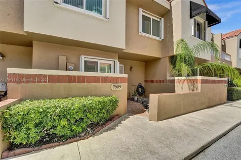 7909 NW 7th Court Plantation FL 33324