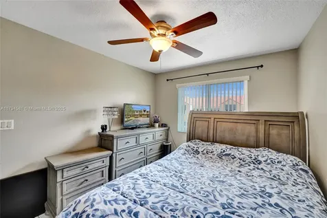 7909 NW 7th Court Plantation FL 33324