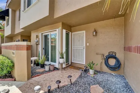 7909 NW 7th Court Plantation FL 33324