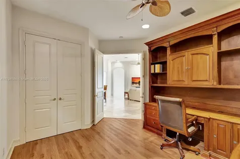 4 Mccairn Court Palm Beach Gardens FL 33418