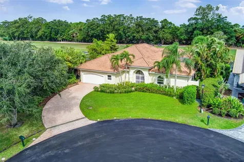 4 Mccairn Court Palm Beach Gardens FL 33418