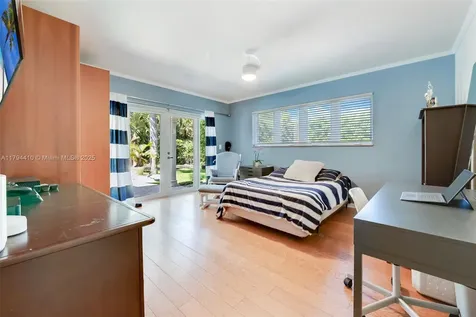 12280 SW 69th Place Pinecrest FL 33156