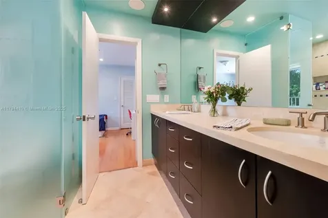 12280 SW 69th Place Pinecrest FL 33156