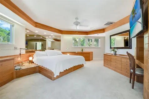 12280 SW 69th Place Pinecrest FL 33156