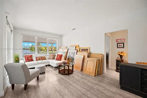 7045 SW 161 Place Miami FL 33193