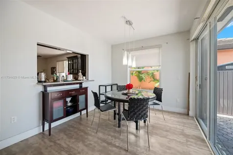 7045 SW 161 Place Miami FL 33193