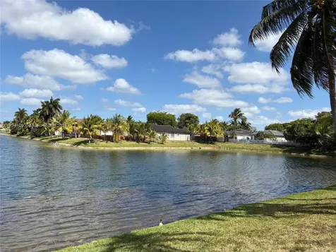 7045 SW 161 Place Miami FL 33193