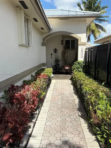 7045 SW 161 Place Miami FL 33193