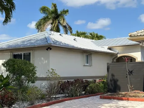 7045 SW 161 Place Miami FL 33193