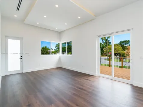 2931 SW 12th Avenue Fort Lauderdale FL 33315