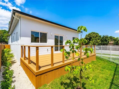2931 SW 12th Avenue Fort Lauderdale FL 33315