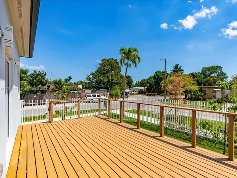2931 SW 12th Avenue Fort Lauderdale FL 33315
