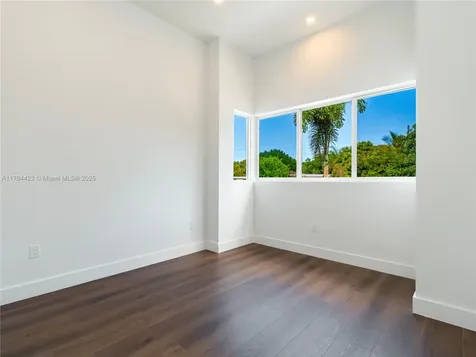 2931 SW 12th Avenue Fort Lauderdale FL 33315