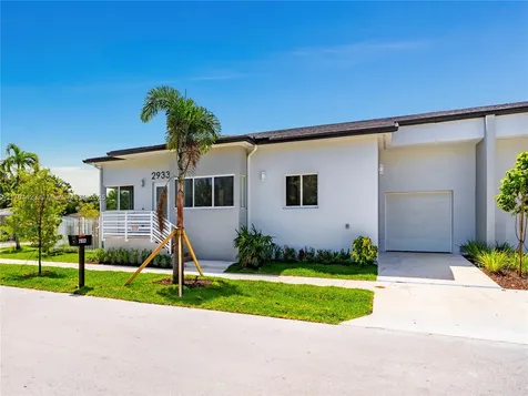 2931 SW 12th Avenue Fort Lauderdale FL 33315