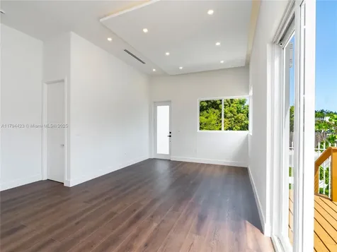 2931 SW 12th Avenue Fort Lauderdale FL 33315
