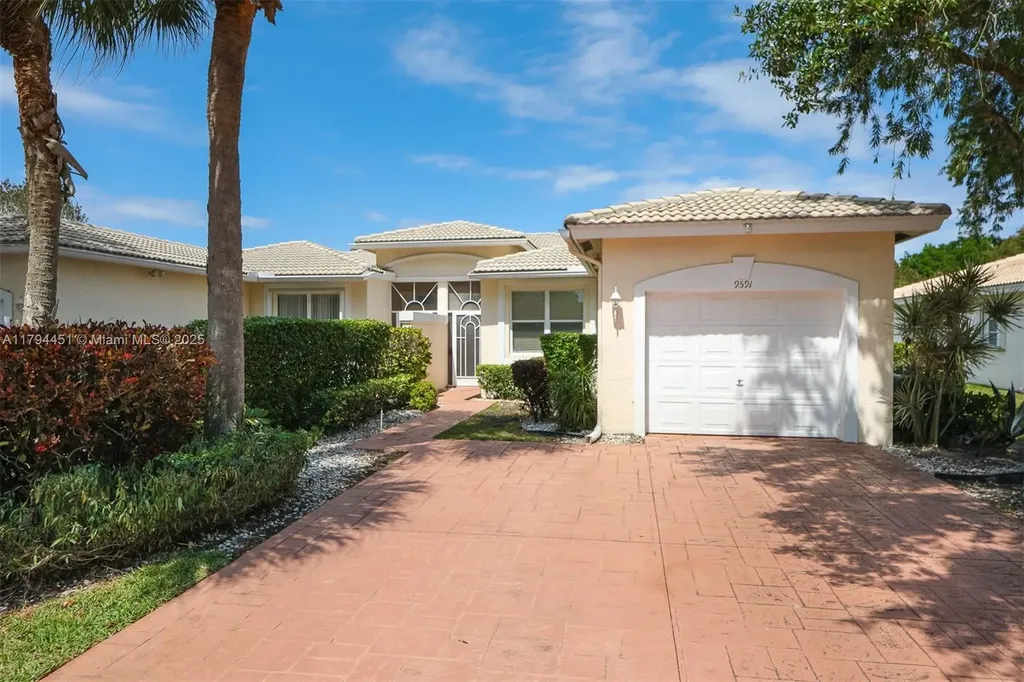 9591 N Crescent View Drive N Boynton Beach FL 33437