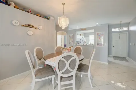 9591 N Crescent View Drive N Boynton Beach FL 33437