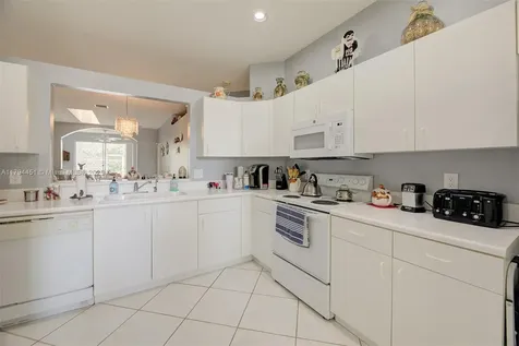 9591 N Crescent View Drive N Boynton Beach FL 33437