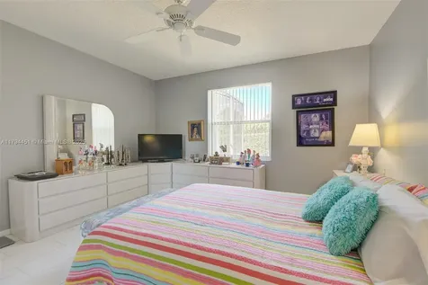 9591 N Crescent View Drive N Boynton Beach FL 33437