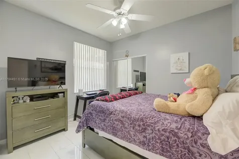 9591 N Crescent View Drive N Boynton Beach FL 33437