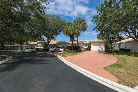 9591 N Crescent View Drive N Boynton Beach FL 33437