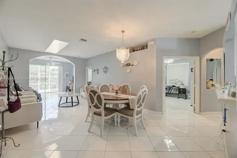 9591 N Crescent View Drive N Boynton Beach FL 33437