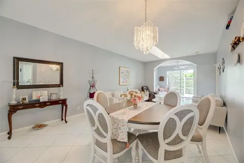 9591 N Crescent View Drive N Boynton Beach FL 33437