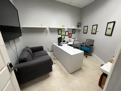 2330 NW 102nd Place Doral FL 33172
