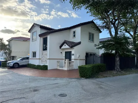 12663 NW 8th Way Miami FL 33182