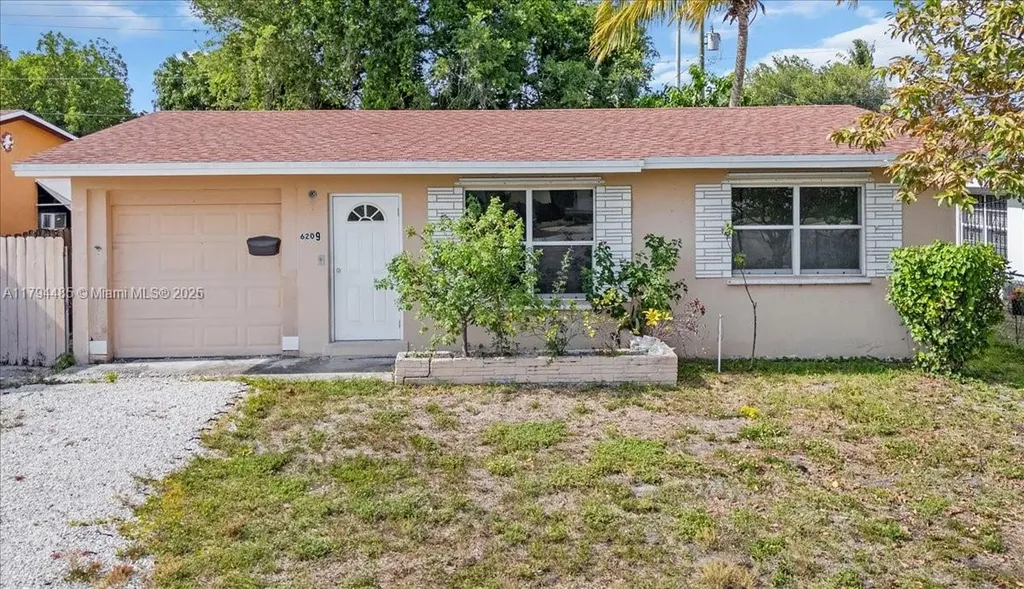 6209 Dawson Street Hollywood FL 33023
