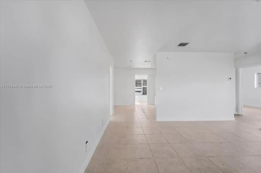 6209 Dawson Street Hollywood FL 33023