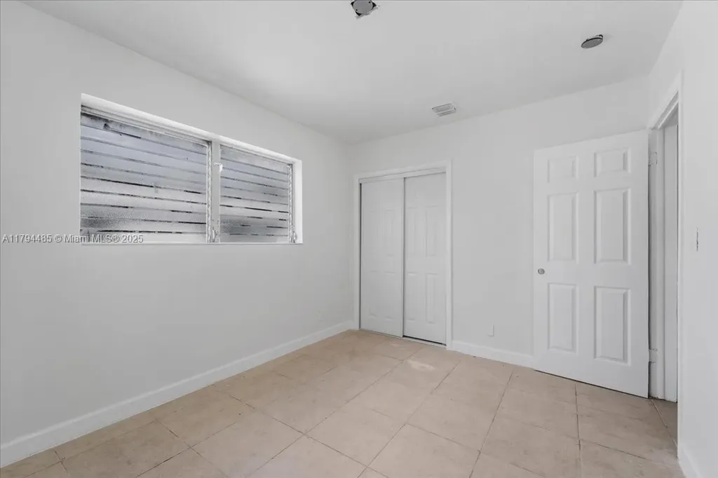 6209 Dawson Street Hollywood FL 33023