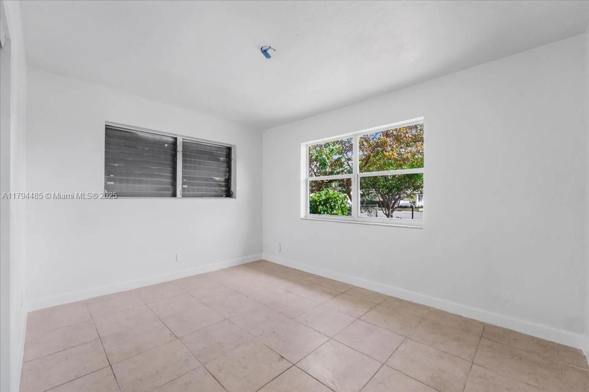 6209 Dawson Street Hollywood FL 33023