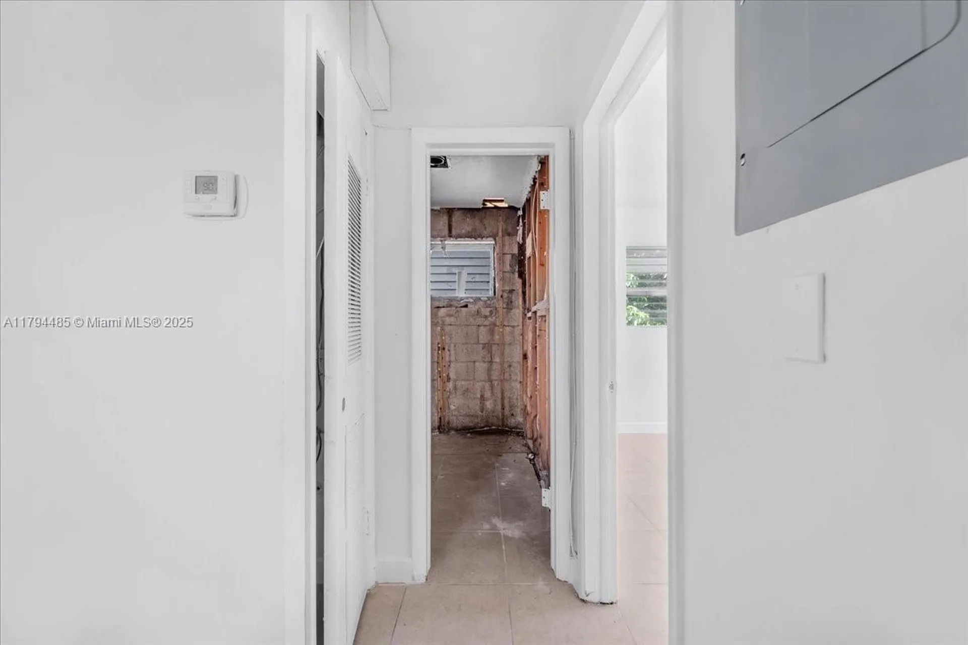 6209 Dawson Street Hollywood FL 33023