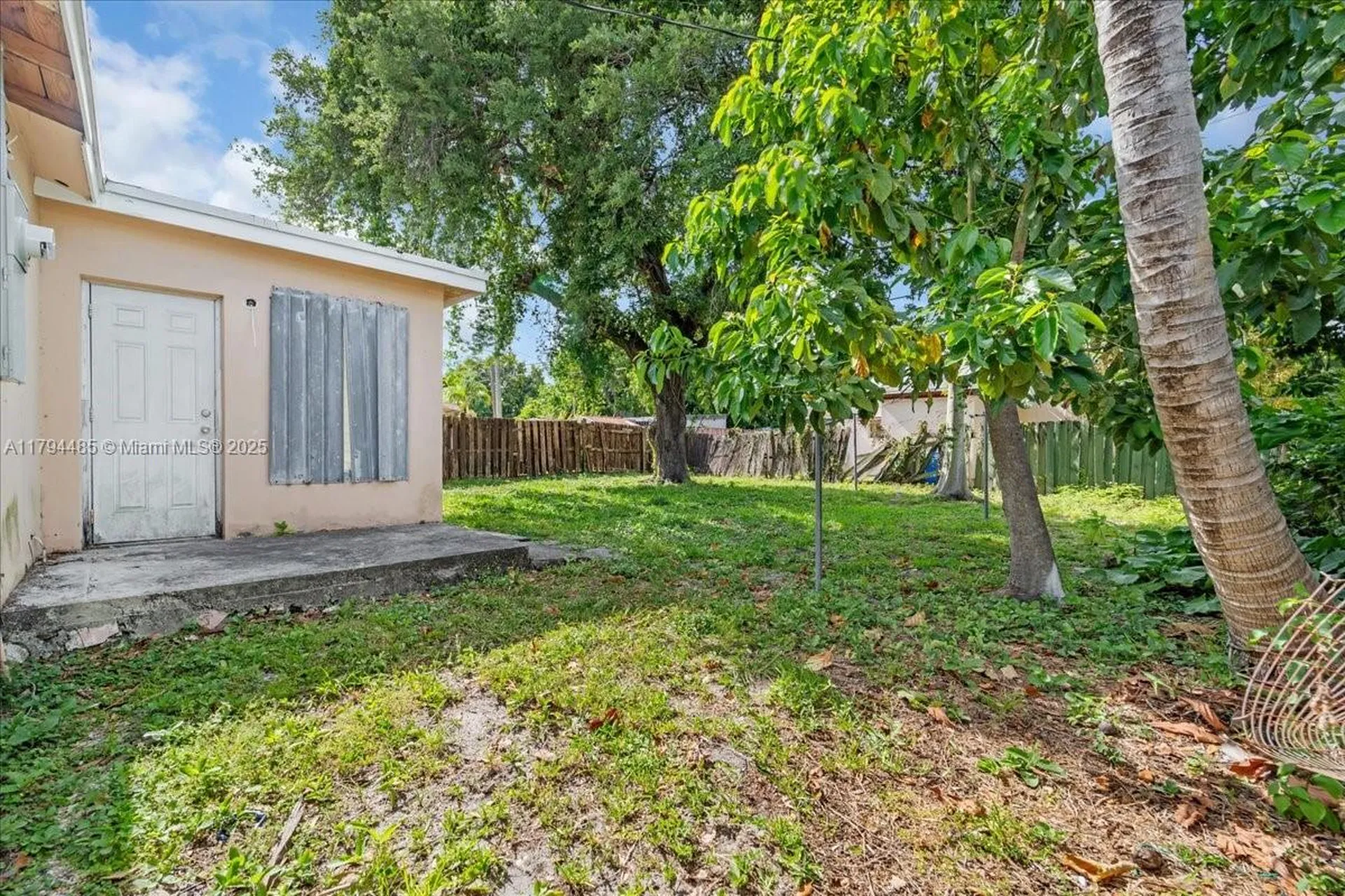 6209 Dawson Street Hollywood FL 33023