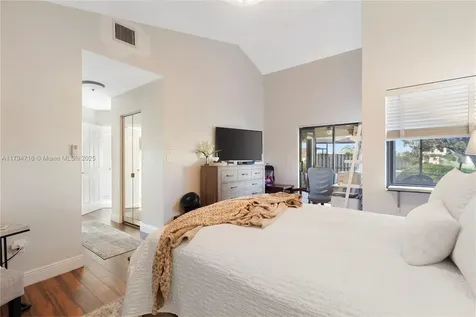540 SW 113th Terrace Pembroke Pines FL 33025