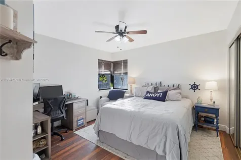 540 SW 113th Terrace Pembroke Pines FL 33025