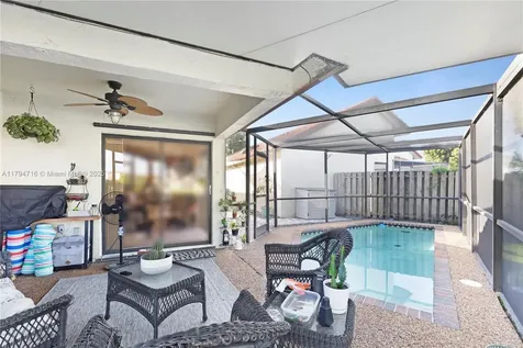 540 SW 113th Terrace Pembroke Pines FL 33025